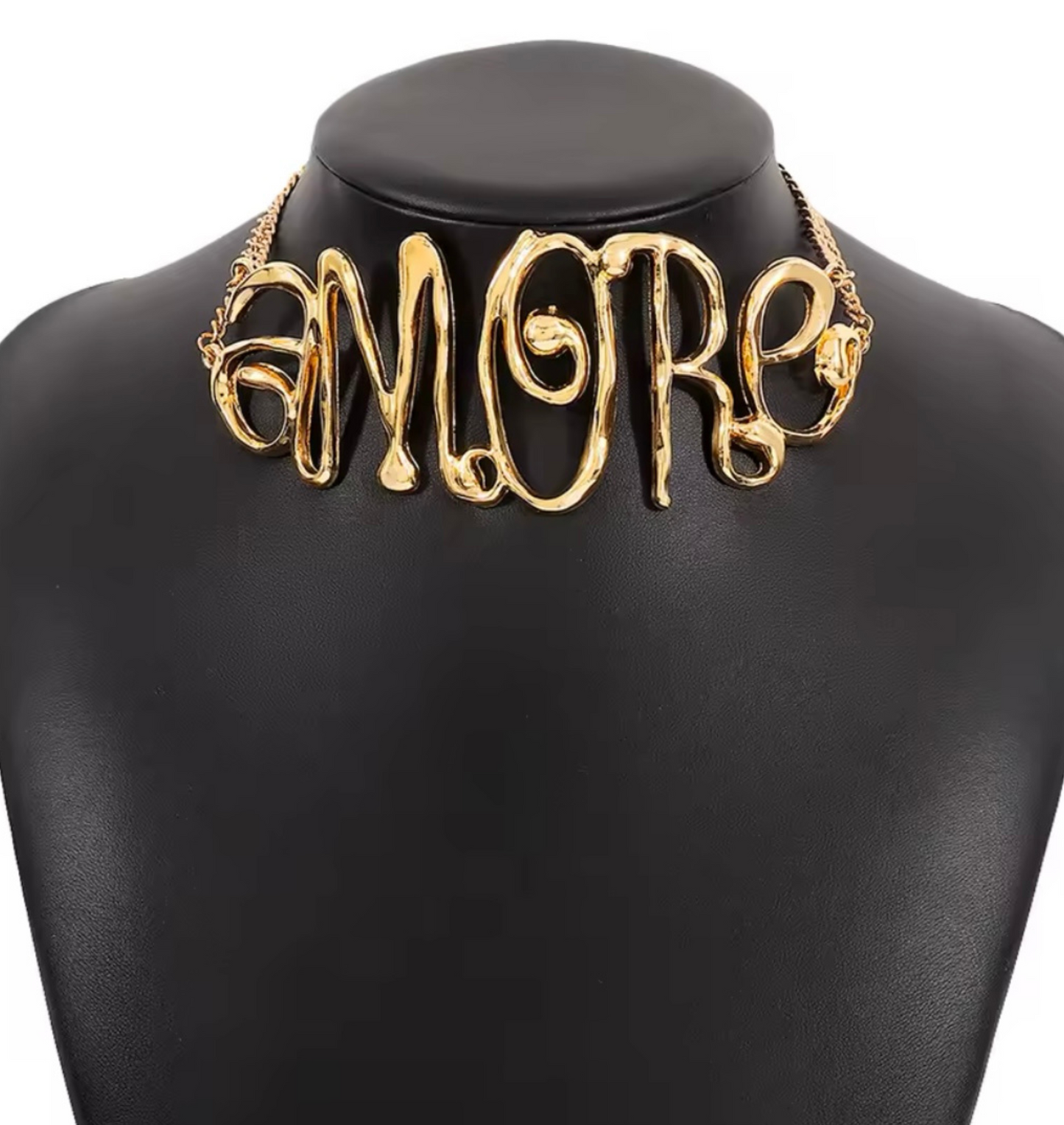 Amore Choker