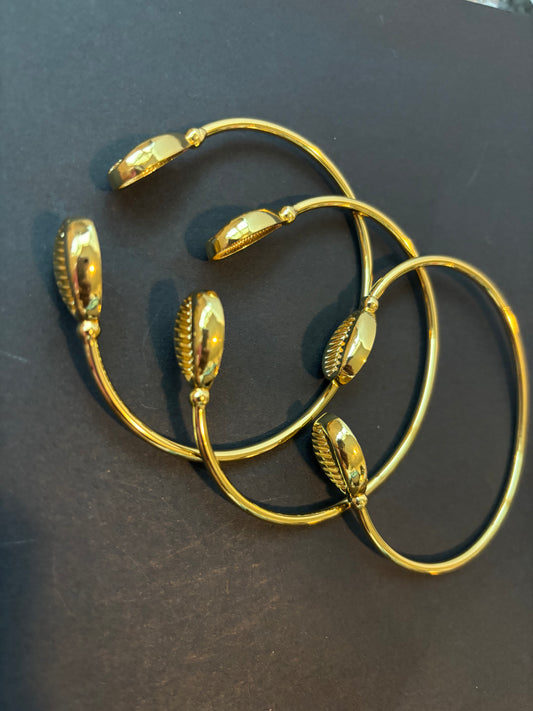Gold Shell Cuff